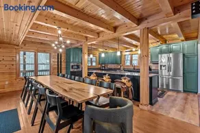 Epic 9-Bed Yellowstone Lodge Theater, Bars, Sauna & Ski Views - Image 3