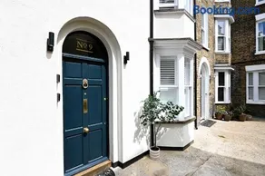 Kent House - Image 2