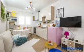 Lucy's apartment - Image 3