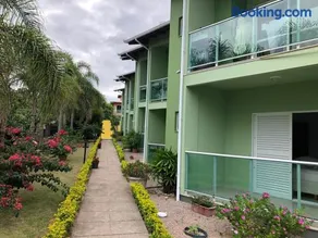 Paraíso do Santinho Apartamentos - Image 1
