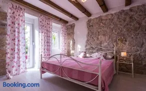 Villa Mulberry - Image 2