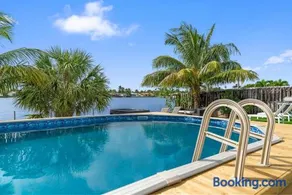Casa Santorini - Waterfront W Pool - Image 4