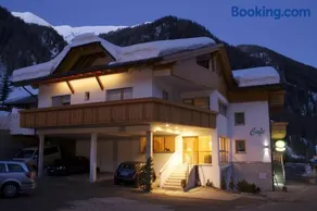 Cafe Schneider - Image 1