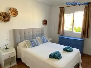 Discover perfect beach Apartment only 300m away - Image 3