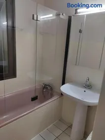 Maison pour 9 personnes avec jardin - Image 4