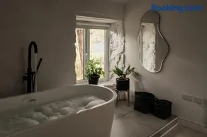 The Bothy - A secluded and romantic rural retreat - Image 3