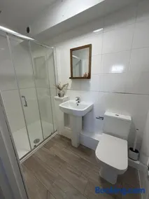 One bedroom flat in Pevensey Bay - Image 5