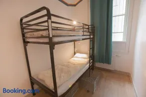 Le Flâneur Guesthouse - Image 3