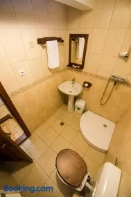 Pensiunea Dealul Cu Melci - Image 5