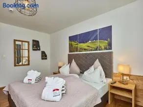 Alpen Diamond Penthouse - Image 1