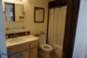 2-3 bedroom /2 bath - Image 1