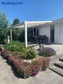 Ferienchalet „Sundowner“ - Image 1