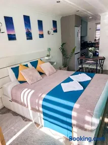 Studio Flat - Image 2
