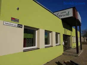 Everest Kivioli Hostel - Image 2