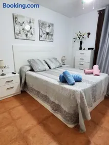 CASA BAJA EXTRAORDINARIA EN URBANIZACIÓN NATURISTA! - Image 2