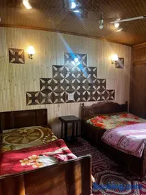 Houseboat Nightingale - Image 2