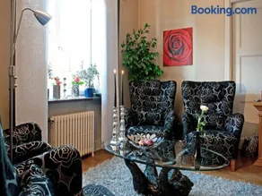 Eklanda Bed & Breakfast - Image 1