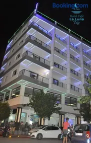 Hôtel laluna bay - Image 1