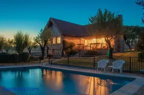 Una casita en el campo dentro de la ciudad - Image 3