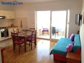 Gala Apartments - Image 5