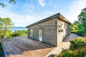 Blockhaus Ferienhaus am Tingvoll Fjord - Image 1