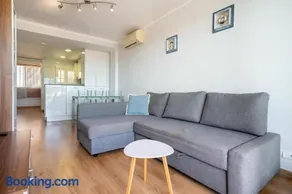 Hauzify I Apartament Golden Sand - Image 1
