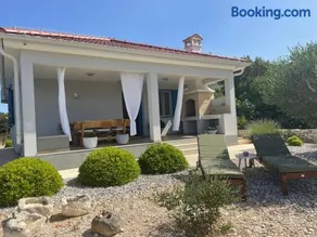 Sakarun House - Ivana - Image 1
