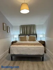 Cozy Corner - Image 1