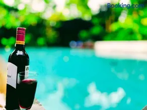 Urban Oasis Villa - Peaceful Escape in Rajagiriya - Image 1