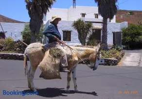 Finca Lanzarosy - Image 1