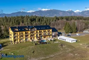 Dovalovec Resort Sport & Wellness - Image 1