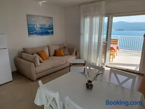 Bella Vista - Image 3