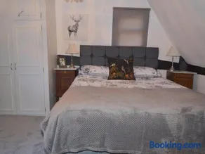 Stylish 3 bedroom apartment - Image 5