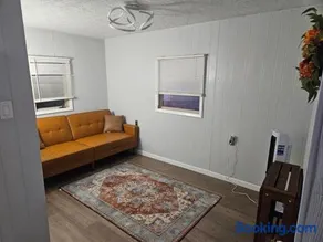 Super Comfy Entire Home - Image 3