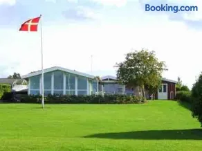 Strandhuset. - Image 2