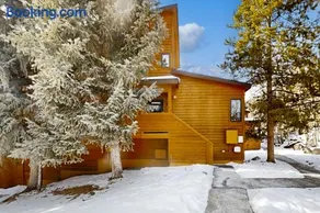 Tennis Townhome 1312 - Image 1