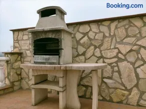 Casa en el pantano de Orellana - Image 3