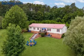 Madison Family Home & Event Rental Space on 7 Private Acers - Image 3