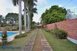 Linda chácara com piscina e churrasqueira - Image 4