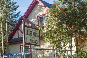 Seward's Guest House - Image 2