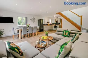 4 Bed in Retorrick Mill oc-p28898 - Image 3