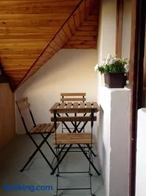Vár-Lak Apartman - Image 2