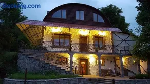 ART Chalet - Image 1