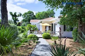 Villa Surprise - Image 1