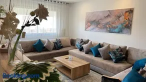 Appart de Luxe 2 Chambres - Suite Parentale - Oujda City Center - Image 2