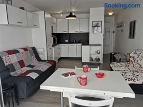 Charmant studio 4 pers avec balcon, centre station, proche pistes, ascenseur - Image 1