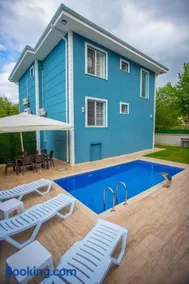 Antonelya Home - Image 2