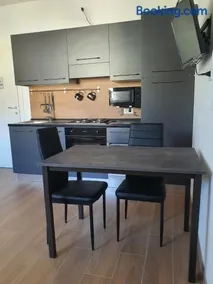 La Casa de Papel - Self Check in, Smart Tv, tutti i confort, appartamento privato non condiviso - Image 2
