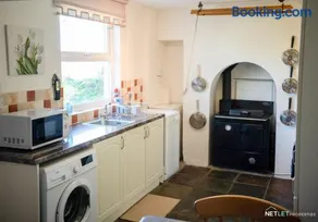 Stone Hall Mill Cottage - Tranquil Countryside Haven in Pembrokeshire - Image 1