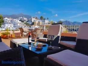Amazing 3 bedroom townhouse close to Burriana, Nerja - Image 3